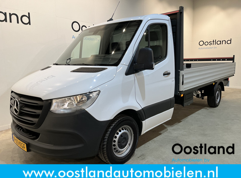 Mercedes-Benz Sprinter 315 CDI L3 RWD Open Laadbak / Euro 6 / Airco / MBUX / CarPlay / Navigatie / 3-Zits / 75.200 KM !! / BPM VRIJ !! - Μικρό φορτηγό με καρότσα: φωτογραφία 1 Mercedes-Benz Sprinter 315 CDI L3 RWD Open Laadbak / Euro 6 / Airco / MBUX / CarPlay / Navigatie / 3-Zits / 75.200 KM !! / BPM VRIJ !! - Μικρό φορτηγό με καρότσα: φωτογραφία 1