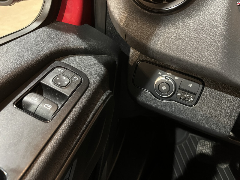 Μικρό φορτηγό με καρότσα Mercedes-Benz Sprinter 317 CDI L2 RWD Automaat Open Laadbak / Euro 6 / Trekhaak 3500 KG / Airco / Cruise Control / CarPlay / Navigatie / 64.150 KM !! / BPM VRIJ !!: φωτογραφία 11