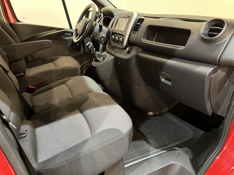 Renault Trafic 2.0 dCi 170 PK L1H1 / Euro 6 / Airco / Cruise Control / PDC / CarPlay / Navigatie / Trekhaak / LED / 3-Zits - Μικρό βαν: φωτογραφία 3 Renault Trafic 2.0 dCi 170 PK L1H1 / Euro 6 / Airco / Cruise Control / PDC / CarPlay / Navigatie / Trekhaak / LED / 3-Zits - Μικρό βαν: φωτογραφία 3