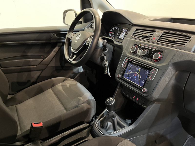 Volkswagen Caddy 2.0 TDI L1H1 BMT Highline / Euro 6 / Airco / Cruise Control / CarPlay / Trekhaak / PDC / Navigatie - Μικρό βαν: φωτογραφία 3 Volkswagen Caddy 2.0 TDI L1H1 BMT Highline / Euro 6 / Airco / Cruise Control / CarPlay / Trekhaak / PDC / Navigatie - Μικρό βαν: φωτογραφία 3