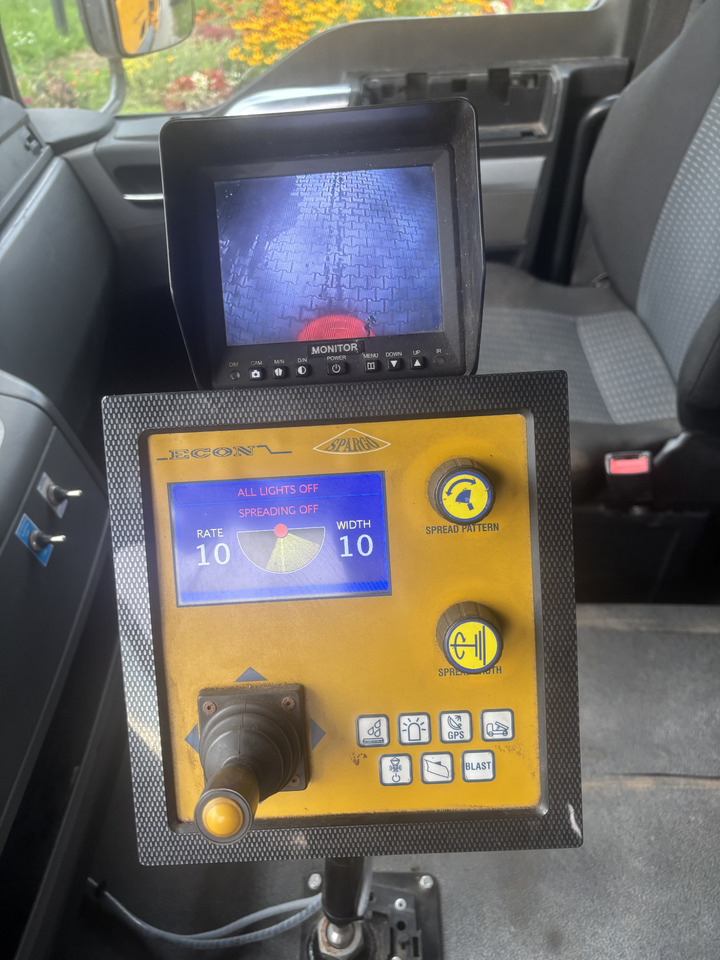 Εκχιονιστικό μηχάνημα MAN TGM 18.250 4X4BB GRITTER/SPREADER/PLOUGH: φωτογραφία 12 Εκχιονιστικό μηχάνημα MAN TGM 18.250 4X4BB GRITTER/SPREADER/PLOUGH: φωτογραφία 12