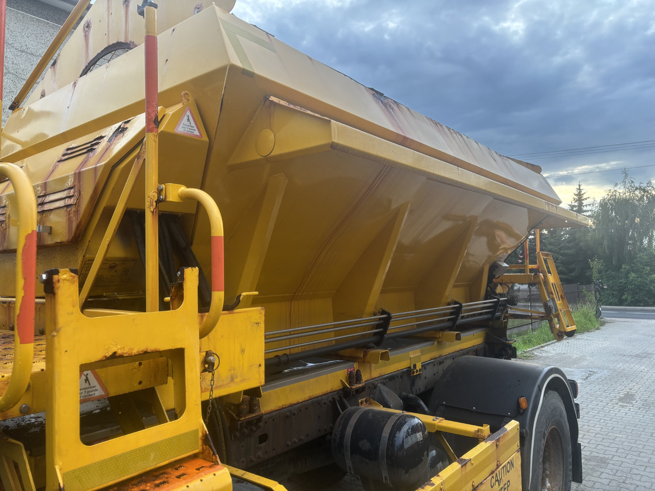 Εκχιονιστικό μηχάνημα MAN TGM 18.290 4X4 BB GRITTER/SPREADER/PLOUGH: φωτογραφία 9 Εκχιονιστικό μηχάνημα MAN TGM 18.290 4X4 BB GRITTER/SPREADER/PLOUGH: φωτογραφία 9