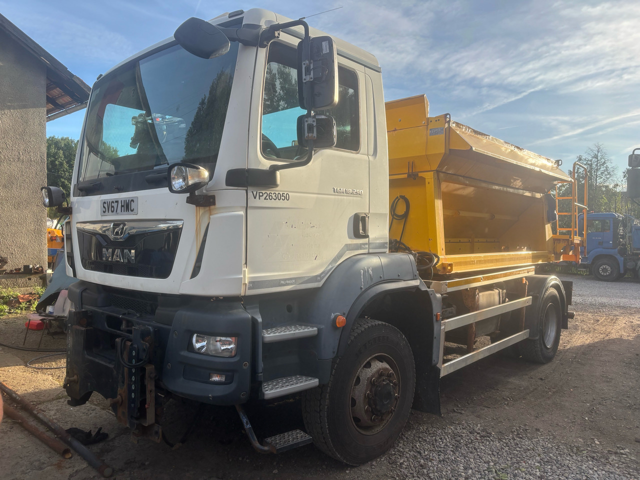 MAN TGM 18.290 4x4BB SPREADER/GRITTER/Plough - Εκχιονιστικό μηχάνημα: φωτογραφία 3 MAN TGM 18.290 4x4BB SPREADER/GRITTER/Plough - Εκχιονιστικό μηχάνημα: φωτογραφία 3