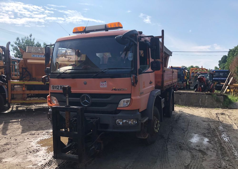 Μίσθωση Mercedes-Benz Atego 1324 4x4 wywrotka piaskarka solarka Mercedes-Benz Atego 1324 4x4 wywrotka piaskarka solarka: φωτογραφία 12 Μίσθωση Mercedes-Benz Atego 1324 4x4 wywrotka piaskarka solarka Mercedes-Benz Atego 1324 4x4 wywrotka piaskarka solarka: φωτογραφία 12
