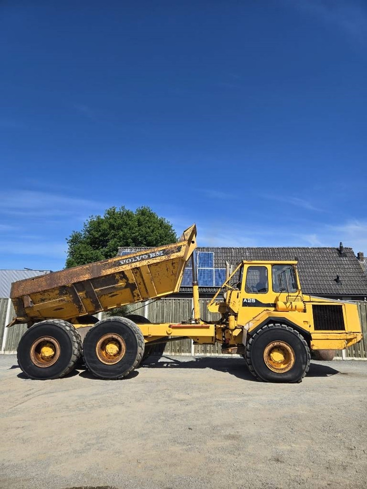 Volvo BM A 25 - Αρθρωτό φορτηγό: φωτογραφία 1 Volvo BM A 25 - Αρθρωτό φορτηγό: φωτογραφία 1