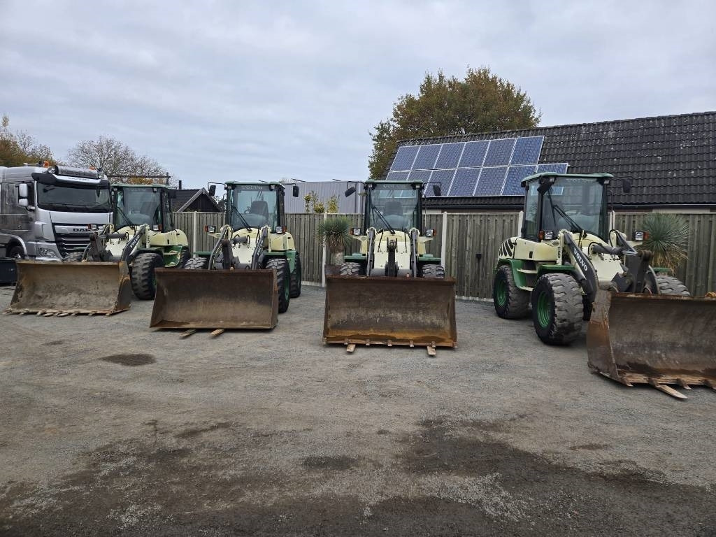 Volvo L 30 B - Ελαστιχοφόρος φορτωτής: φωτογραφία 3 Volvo L 30 B - Ελαστιχοφόρος φορτωτής: φωτογραφία 3