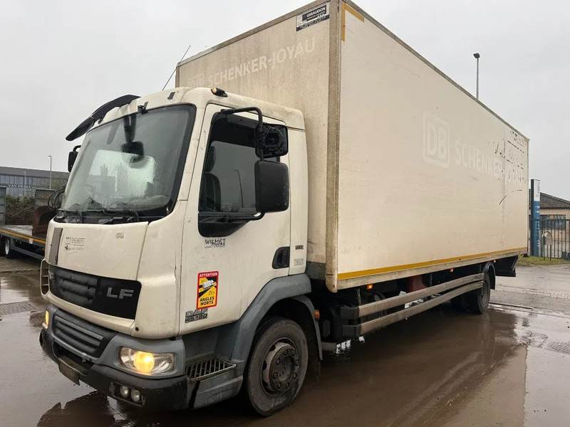 DAF LF 180 - Φορτηγό κόφα: φωτογραφία 1 DAF LF 180 - Φορτηγό κόφα: φωτογραφία 1
