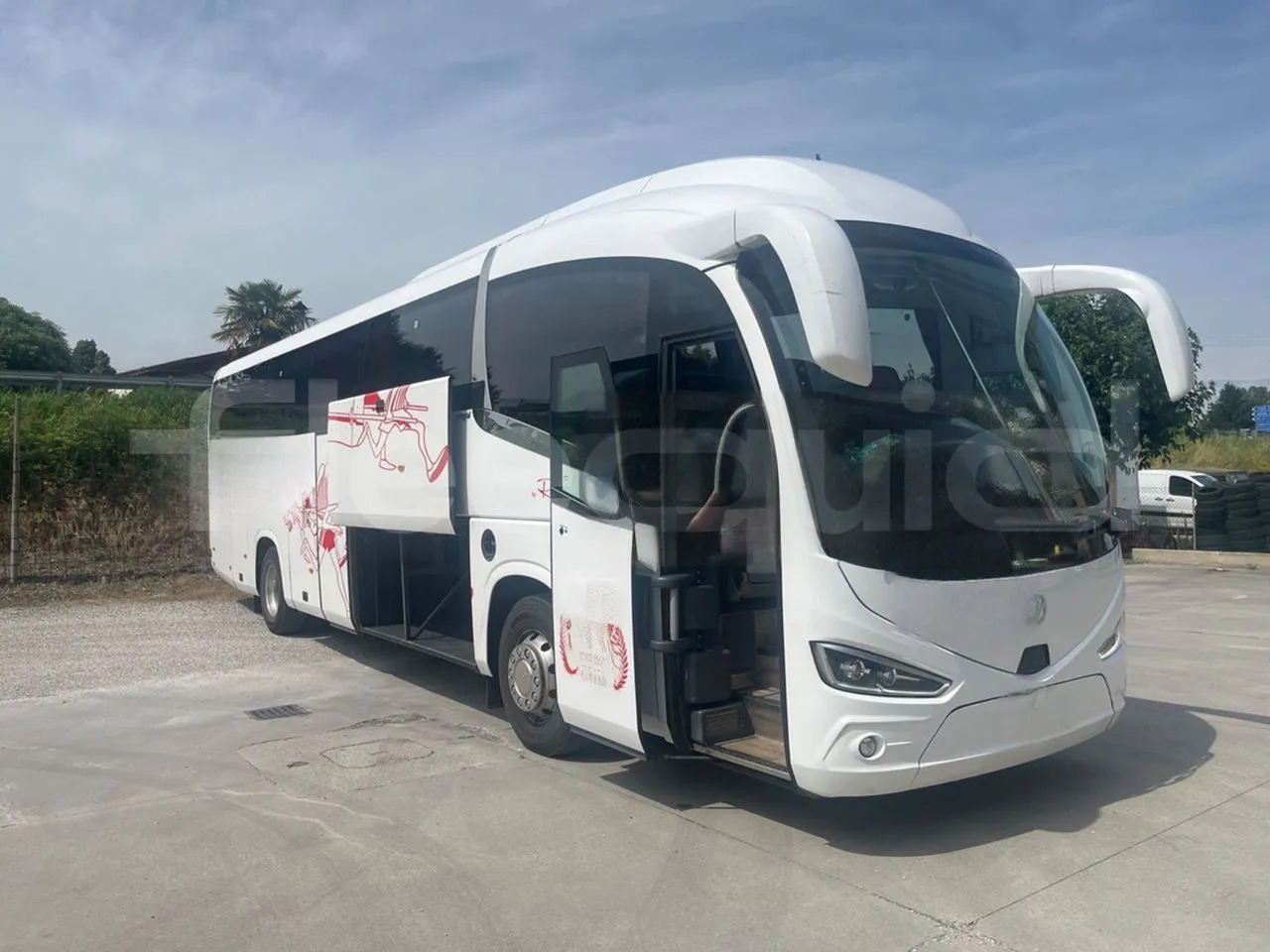 Irizar i6 - Πούλμαν: φωτογραφία 1 Irizar i6 - Πούλμαν: φωτογραφία 1