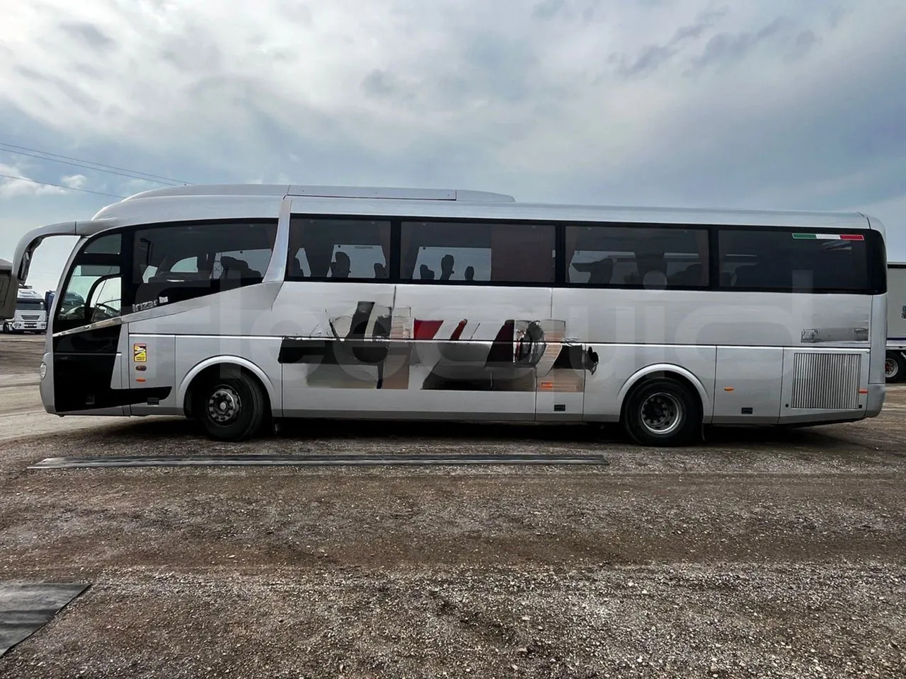 Πούλμαν Irizar i6: φωτογραφία 6