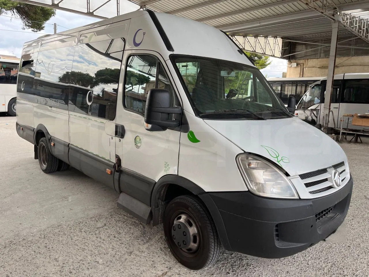 Iveco Daily - Πούλμαν: φωτογραφία 1 Iveco Daily - Πούλμαν: φωτογραφία 1