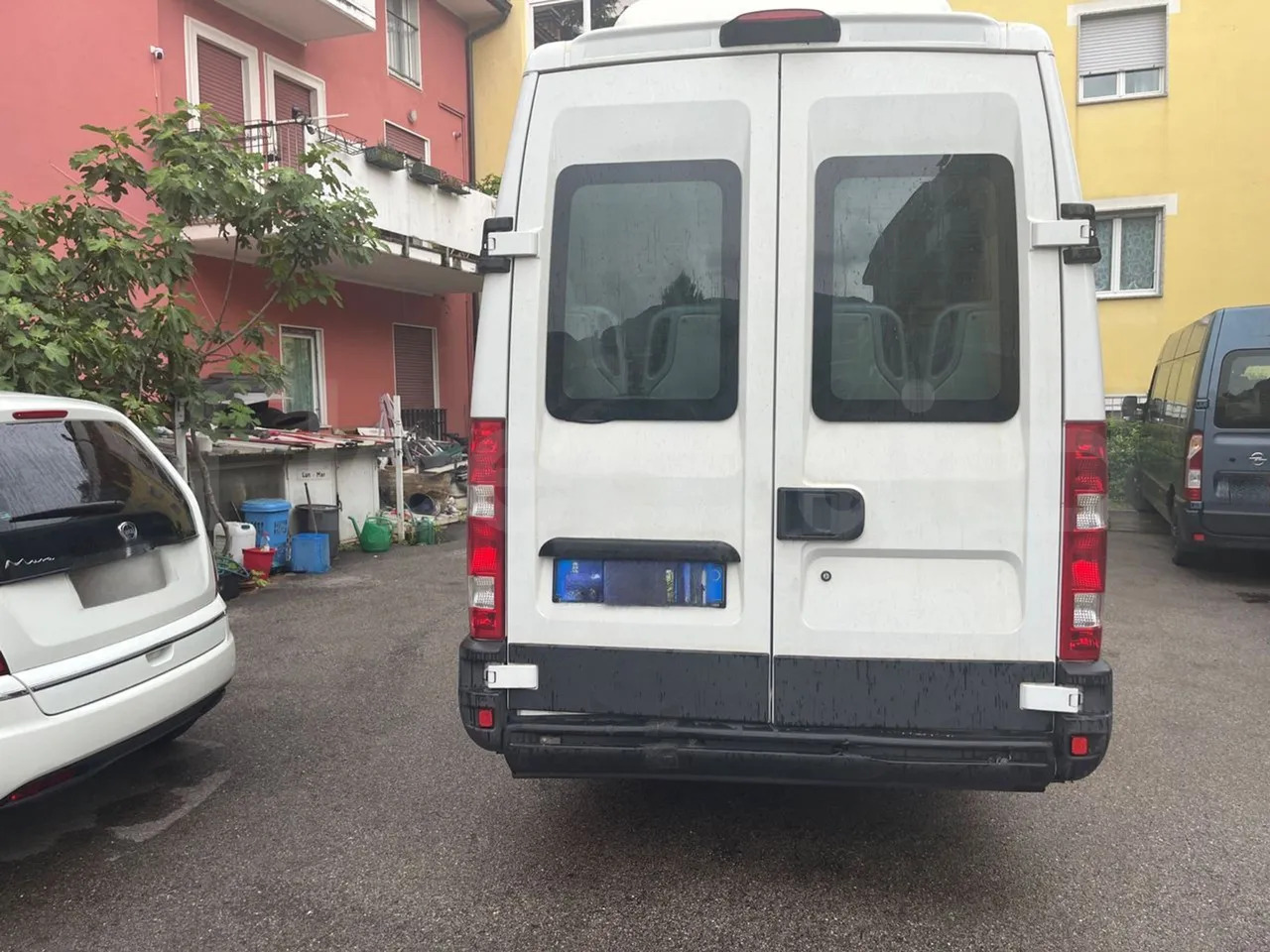 Iveco Daily - Μικρό λεωφορείο, Επιβατικό βαν: φωτογραφία 5 Iveco Daily - Μικρό λεωφορείο, Επιβατικό βαν: φωτογραφία 5