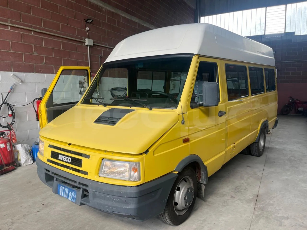Iveco Daily - Σχολικό λεωφορείο: φωτογραφία 3 Iveco Daily - Σχολικό λεωφορείο: φωτογραφία 3