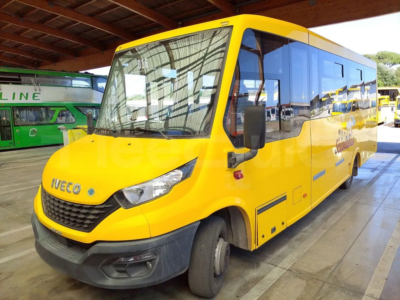 Iveco Indcar - Σχολικό λεωφορείο: φωτογραφία 3 Iveco Indcar - Σχολικό λεωφορείο: φωτογραφία 3