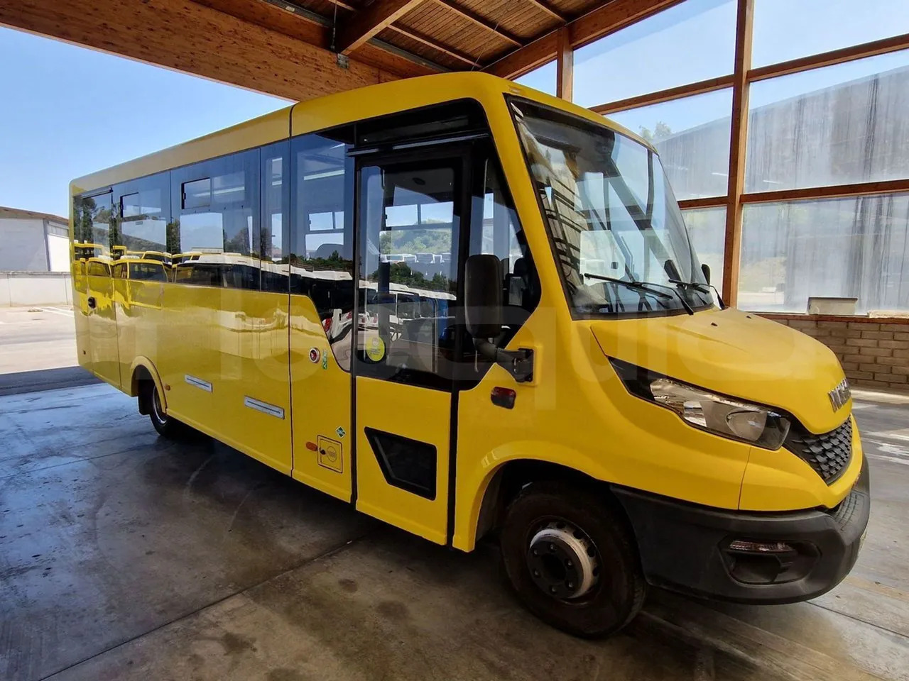 Iveco Indcar - Σχολικό λεωφορείο: φωτογραφία 1 Iveco Indcar - Σχολικό λεωφορείο: φωτογραφία 1