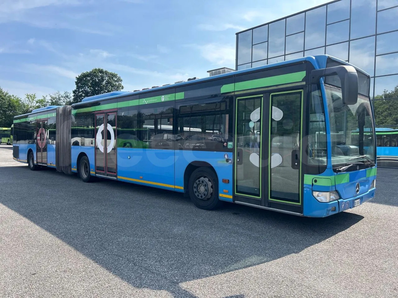 Mercedes-Benz Evobus - Αστικό λεωφορείο: φωτογραφία 1 Mercedes-Benz Evobus - Αστικό λεωφορείο: φωτογραφία 1