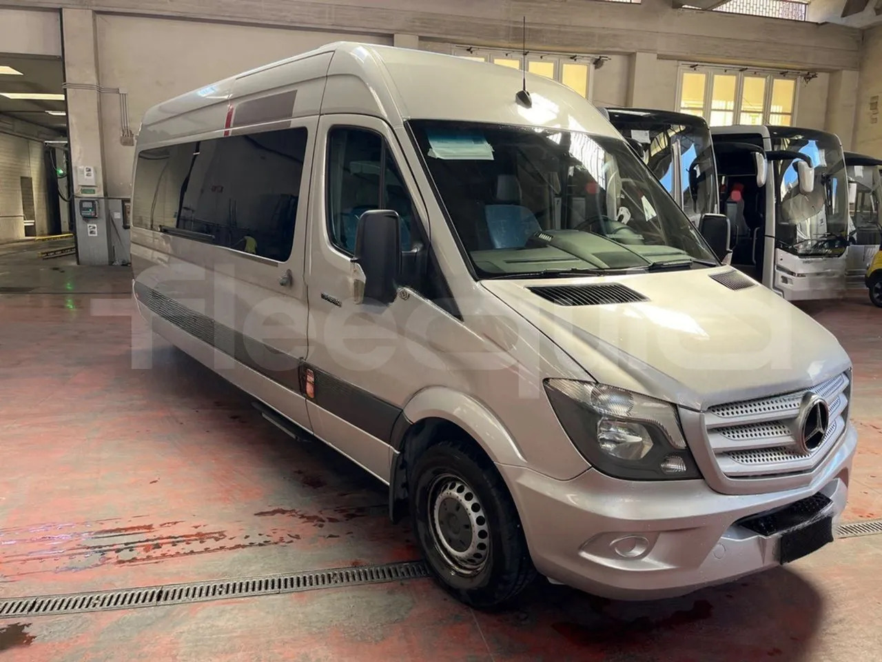 Mercedes-Benz Sprinter - Μικρό λεωφορείο, Επιβατικό βαν: φωτογραφία 1 Mercedes-Benz Sprinter - Μικρό λεωφορείο, Επιβατικό βαν: φωτογραφία 1