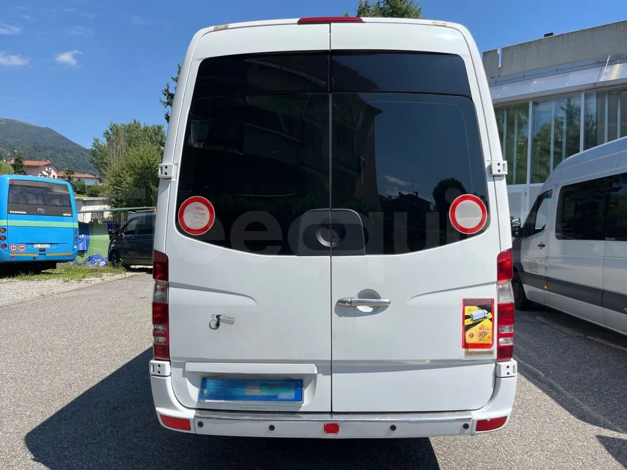 Mercedes-Benz Sprinter - Προαστιακό λεωφορείο: φωτογραφία 5 Mercedes-Benz Sprinter - Προαστιακό λεωφορείο: φωτογραφία 5