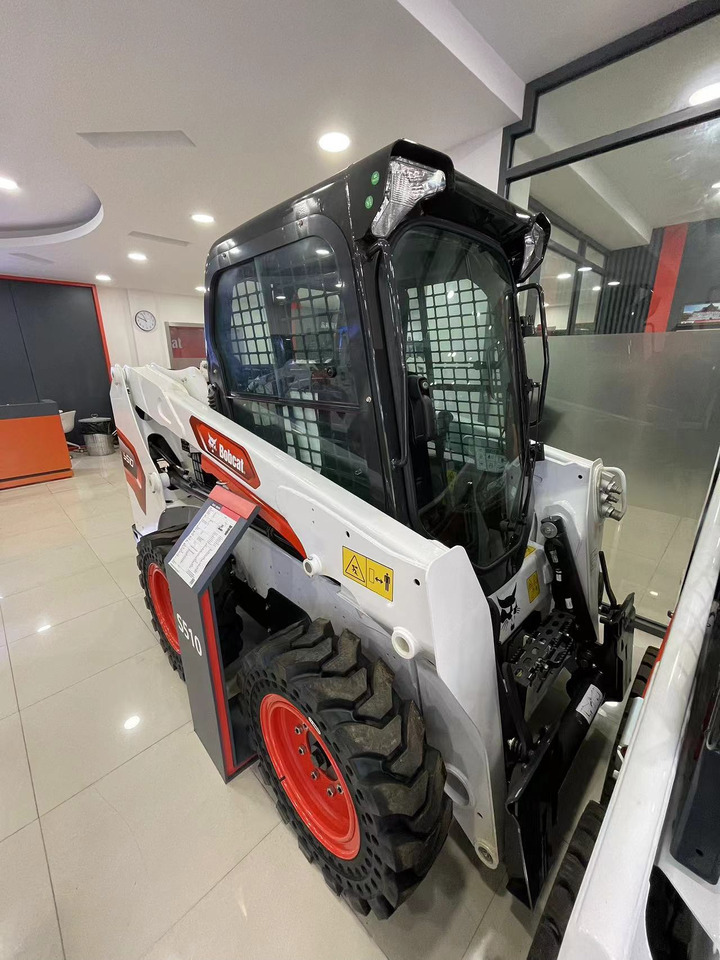 BOBCAT S510-C4 - Φορτωτής πλάγιας ολίσθησης: φωτογραφία 2 BOBCAT S510-C4 - Φορτωτής πλάγιας ολίσθησης: φωτογραφία 2