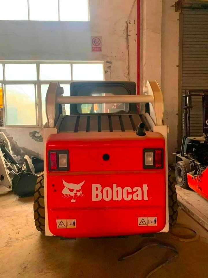 Bobcat S 185 - Φορτωτής πλάγιας ολίσθησης: φωτογραφία 3 Bobcat S 185 - Φορτωτής πλάγιας ολίσθησης: φωτογραφία 3