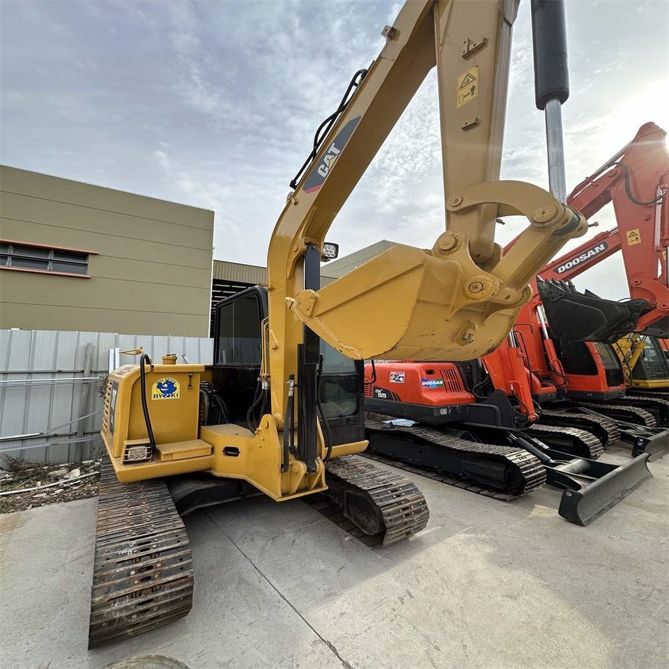 CAT 306E - Ερπυστριοφόρος εκσκαφέας: φωτογραφία 2 CAT 306E - Ερπυστριοφόρος εκσκαφέας: φωτογραφία 2