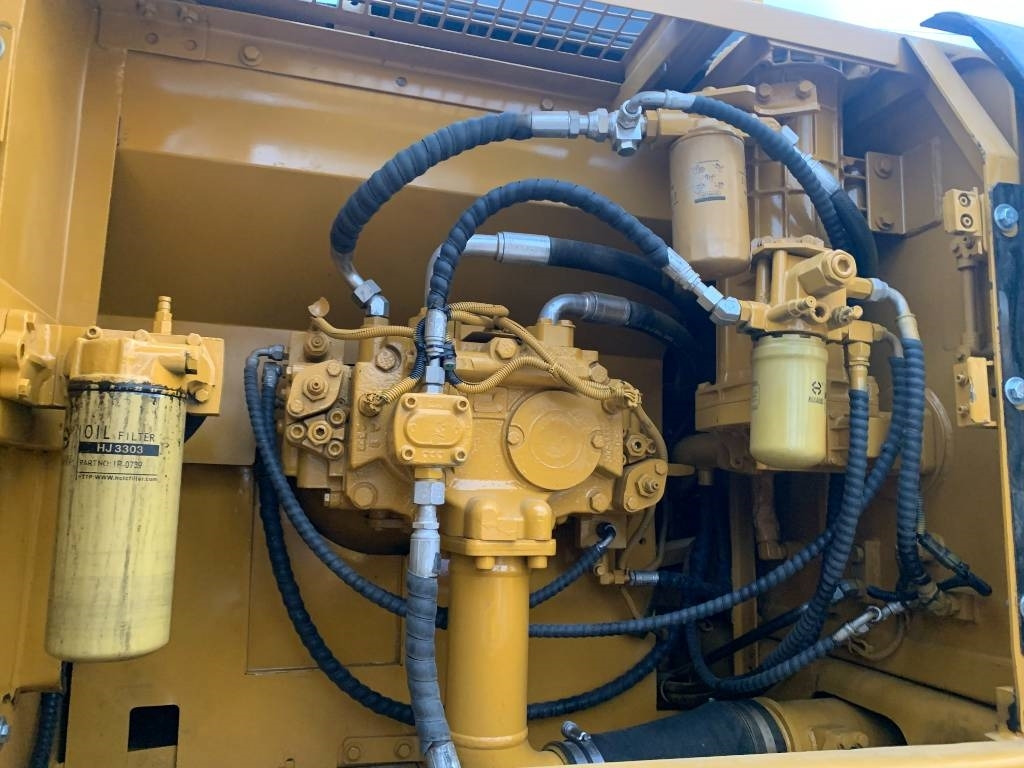 CAT 325 D - Ερπυστριοφόρος εκσκαφέας: φωτογραφία 4 CAT 325 D - Ερπυστριοφόρος εκσκαφέας: φωτογραφία 4