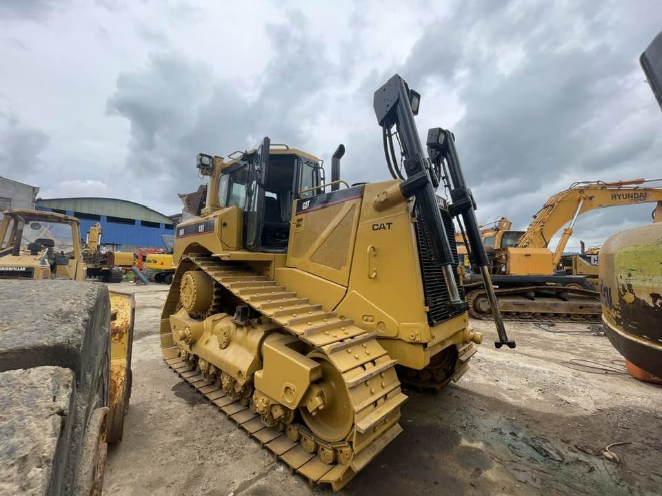 Caterpillar D8T - Μπουλντόζα: φωτογραφία 4 Caterpillar D8T - Μπουλντόζα: φωτογραφία 4