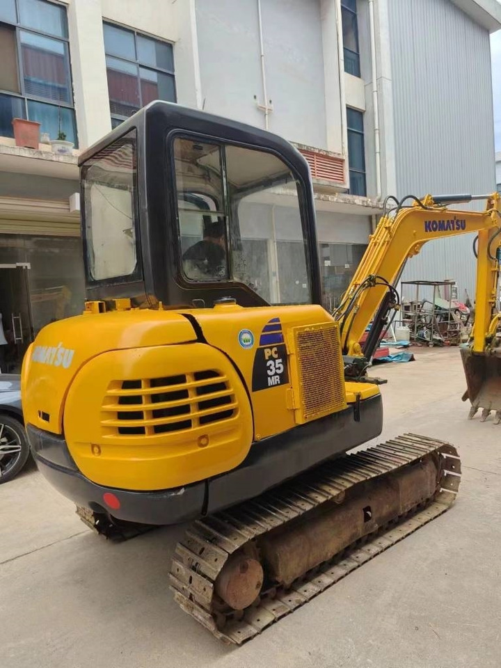 Komatsu PC 35 R-8 - Ερπυστριοφόρος εκσκαφέας: φωτογραφία 3 Komatsu PC 35 R-8 - Ερπυστριοφόρος εκσκαφέας: φωτογραφία 3