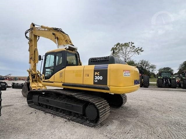 Komatsu PC300 - Ερπυστριοφόρος εκσκαφέας: φωτογραφία 5 Komatsu PC300 - Ερπυστριοφόρος εκσκαφέας: φωτογραφία 5