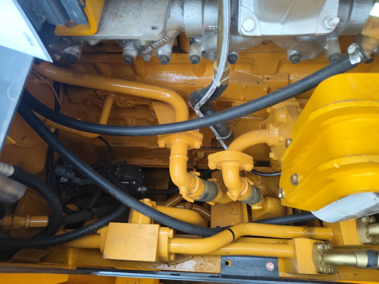 SHANTUI SD32 - Μπουλντόζα: φωτογραφία 5 SHANTUI SD32 - Μπουλντόζα: φωτογραφία 5