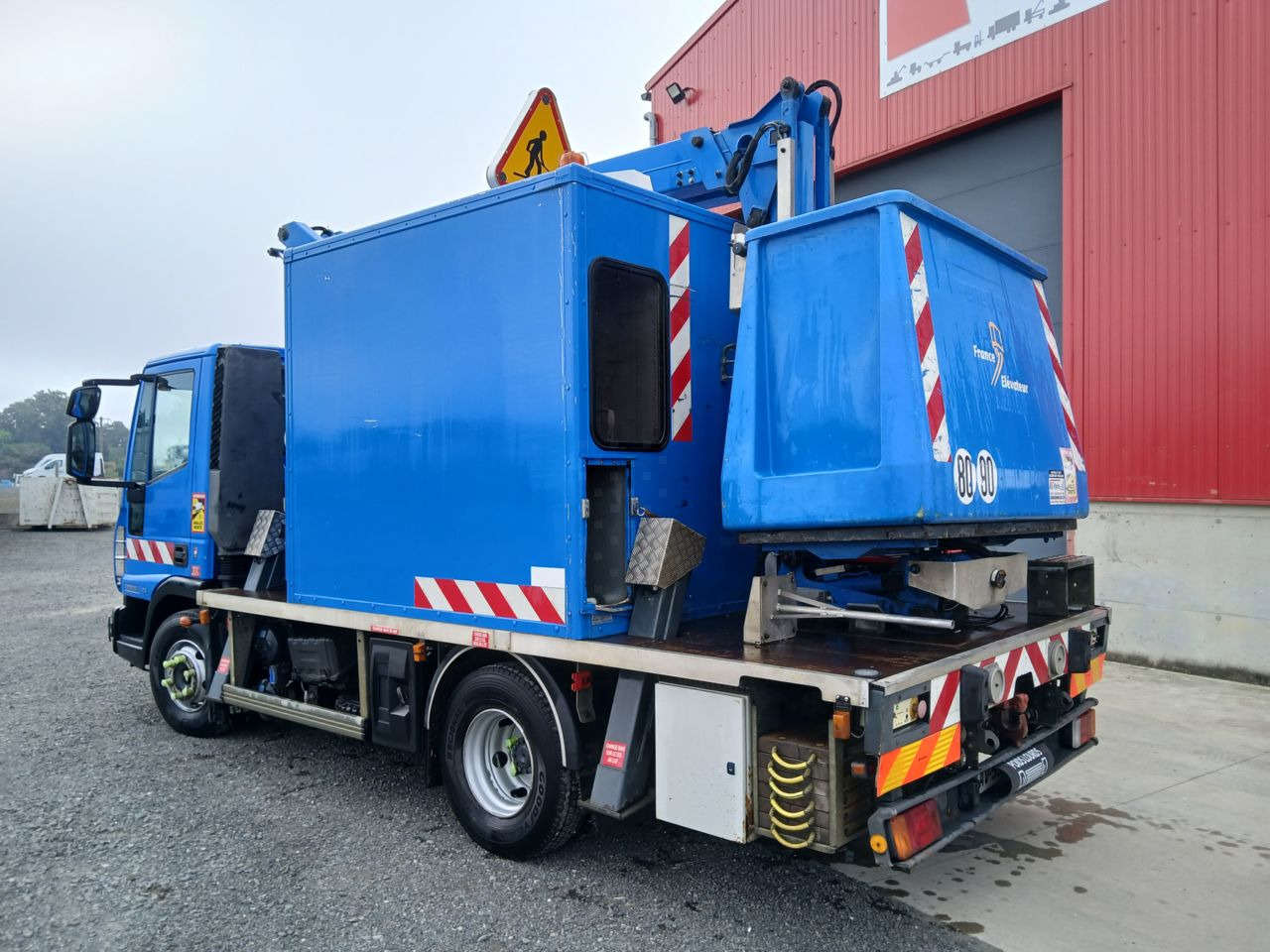Iveco EUROCAGO 100E18 4x2 Others Truck - Φορτηγό με εναέρια πλατφόρμα: φωτογραφία 5 Iveco EUROCAGO 100E18 4x2 Others Truck - Φορτηγό με εναέρια πλατφόρμα: φωτογραφία 5