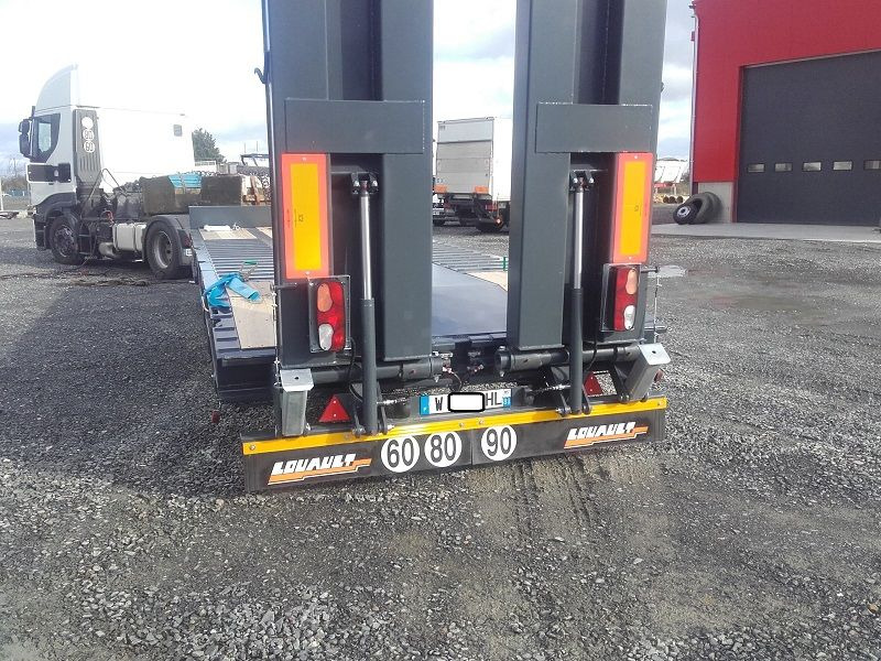 Louault 3 essieux plant carrier / low loader Trailer - Ρυμούλκα με χαμηλό δάπεδο: φωτογραφία 3 Louault 3 essieux plant carrier / low loader Trailer - Ρυμούλκα με χαμηλό δάπεδο: φωτογραφία 3