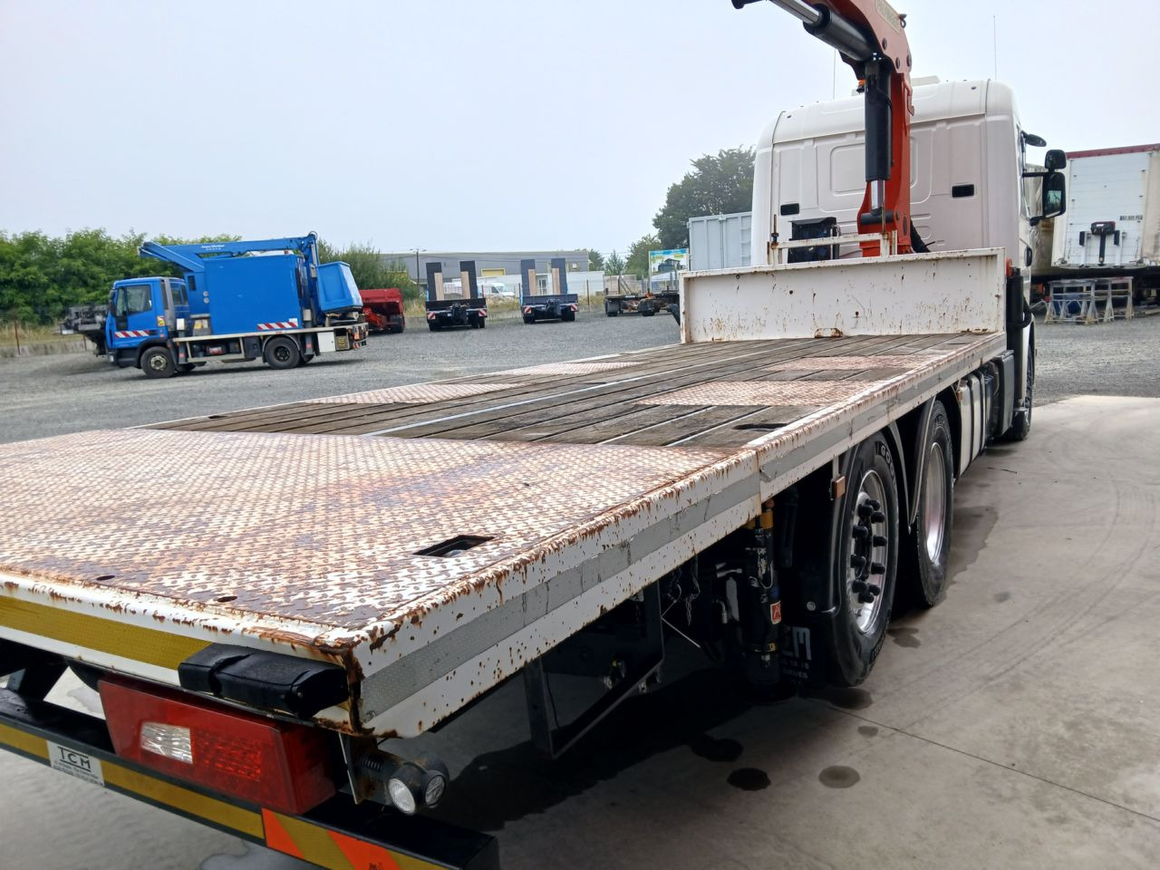 SCANIA 410 6x2 Standard platform Truck - Φορτηγό με ανοιχτή καρότσα, Φορτηγό με γερανό: φωτογραφία 3 SCANIA 410 6x2 Standard platform Truck - Φορτηγό με ανοιχτή καρότσα, Φορτηγό με γερανό: φωτογραφία 3