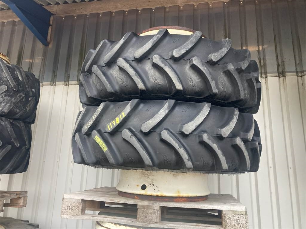 Alliance 420/85R30/28 - Πλήρης τροχός για Γεωργικά μηχανήματα: φωτογραφία 1 Alliance 420/85R30/28 - Πλήρης τροχός για Γεωργικά μηχανήματα: φωτογραφία 1