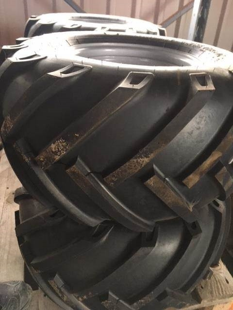 BKT 26,0X12,00X12 - Ελαστικό για Γεωργικά μηχανήματα: φωτογραφία 1 BKT 26,0X12,00X12 - Ελαστικό για Γεωργικά μηχανήματα: φωτογραφία 1