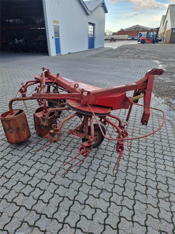 JF CR320 COMBIRIVE - Χορτοσυλλέκτης: φωτογραφία 3 JF CR320 COMBIRIVE - Χορτοσυλλέκτης: φωτογραφία 3