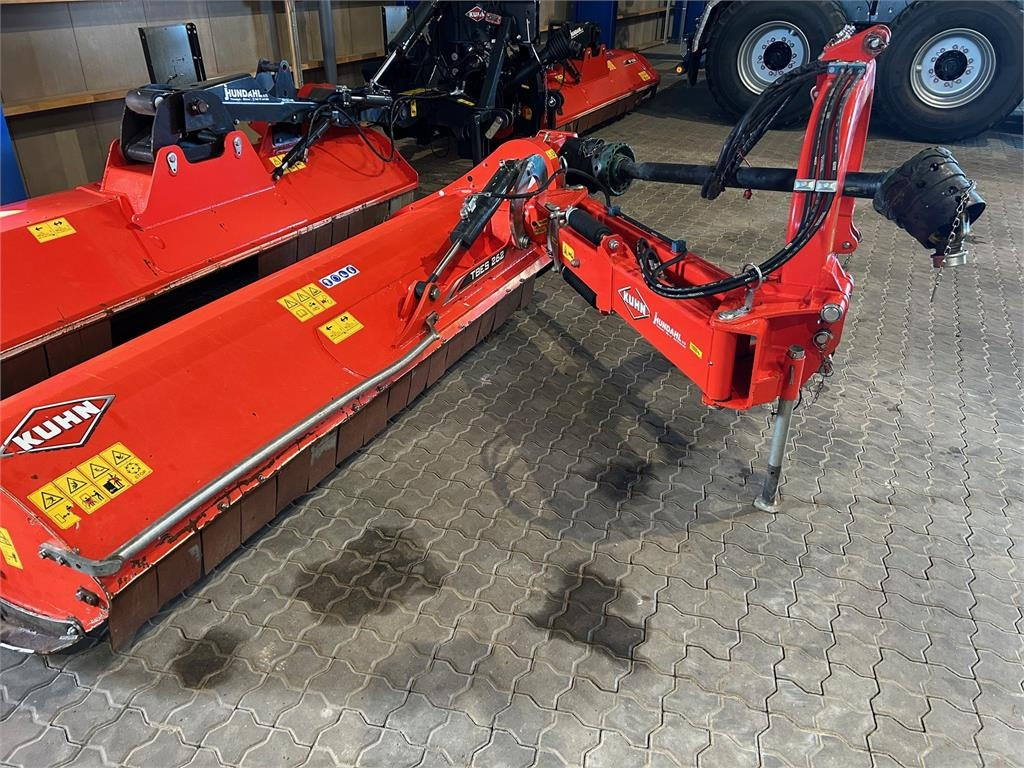 Kuhn TBES262 - Χορτοκοπτικό: φωτογραφία 2 Kuhn TBES262 - Χορτοκοπτικό: φωτογραφία 2