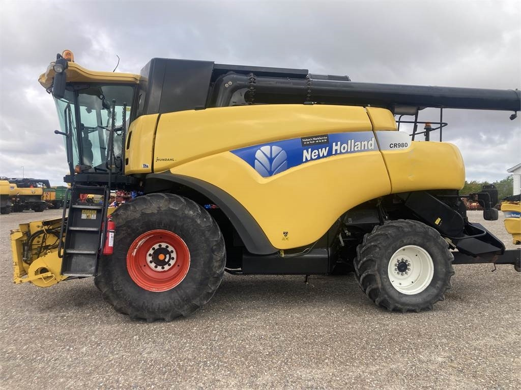 New Holland CR980SLH - Θεριζοαλωνιστική μηχανή: φωτογραφία 4 New Holland CR980SLH - Θεριζοαλωνιστική μηχανή: φωτογραφία 4