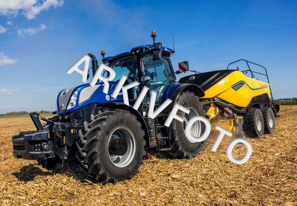 New Holland T7.300 AC NEWG - Τρακτέρ: φωτογραφία 1 New Holland T7.300 AC NEWG - Τρακτέρ: φωτογραφία 1