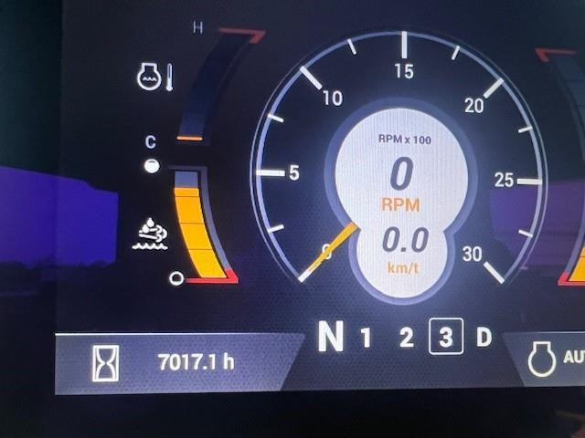 New Holland W190D ZB T4B - Ελαστιχοφόρος φορτωτής: φωτογραφία 5 New Holland W190D ZB T4B - Ελαστιχοφόρος φορτωτής: φωτογραφία 5