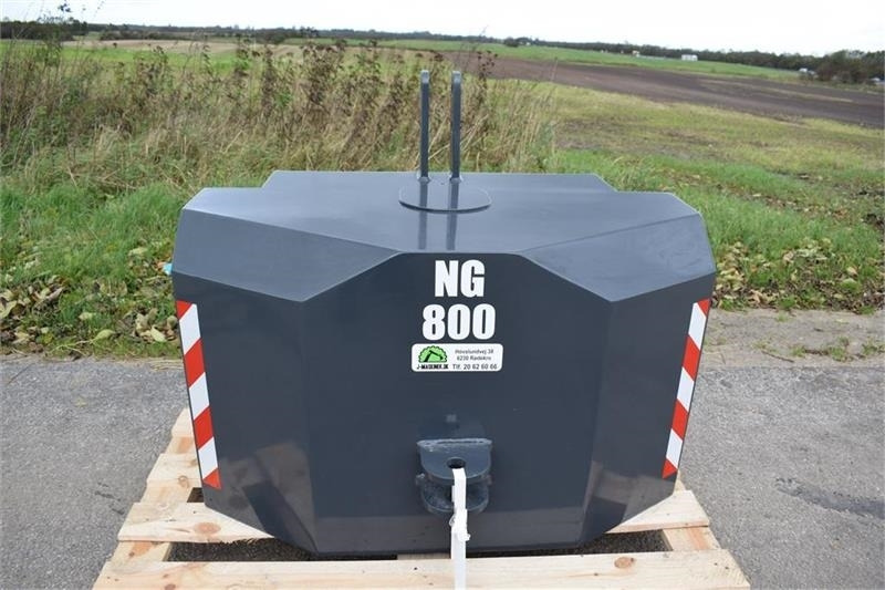 - - - 800 kilo J-Maskiner - Αντίβαρο για Γεωργικά μηχανήματα: φωτογραφία 1 - - - 800 kilo J-Maskiner - Αντίβαρο για Γεωργικά μηχανήματα: φωτογραφία 1