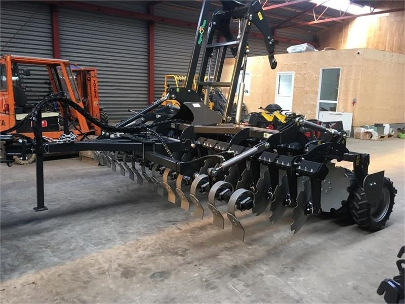 Agro - TOM 4 m. bugseret med slæbeplanke  - Δισκοσβάρνα: φωτογραφία 2 Agro - TOM 4 m. bugseret med slæbeplanke  - Δισκοσβάρνα: φωτογραφία 2