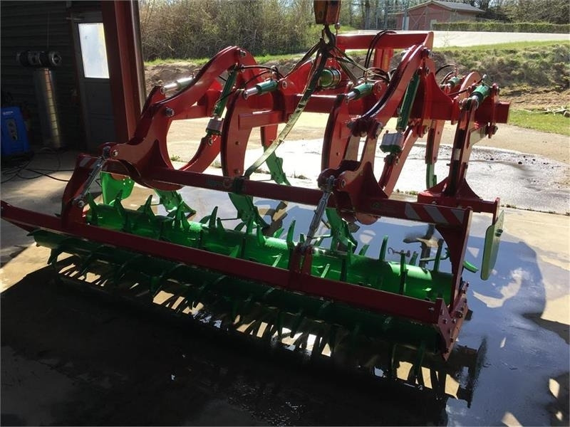 Agro-Tom  - Ρίπερ: φωτογραφία 4 Agro-Tom  - Ρίπερ: φωτογραφία 4