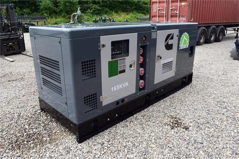 Cummins 165 kva - Βιομηχανική γεννήτρια: φωτογραφία 2 Cummins 165 kva - Βιομηχανική γεννήτρια: φωτογραφία 2