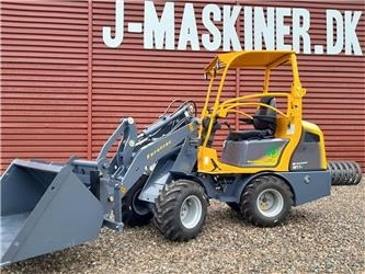 Eurotrac W11 ELEKTRISK - Σπαστός φορτωτής: φωτογραφία 1 Eurotrac W11 ELEKTRISK - Σπαστός φορτωτής: φωτογραφία 1