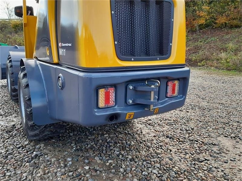 Eurotrac W11 - Σπαστός φορτωτής: φωτογραφία 4 Eurotrac W11 - Σπαστός φορτωτής: φωτογραφία 4