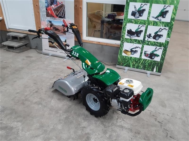 Ferrari 328  - Δημοτικό τρακτέρ: φωτογραφία 1 Ferrari 328  - Δημοτικό τρακτέρ: φωτογραφία 1