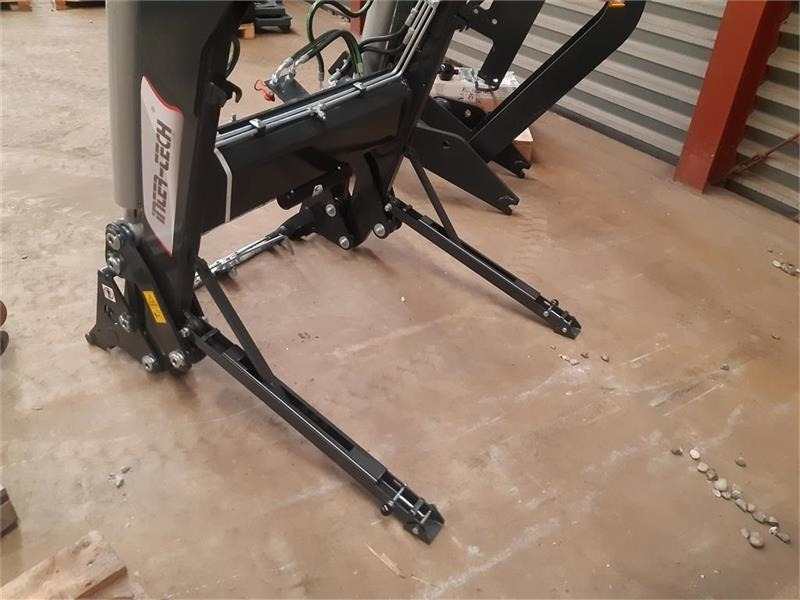 Inter-Tech 1600 - Φορτωτησ για τρακτερ: φωτογραφία 2 Inter-Tech 1600 - Φορτωτησ για τρακτερ: φωτογραφία 2