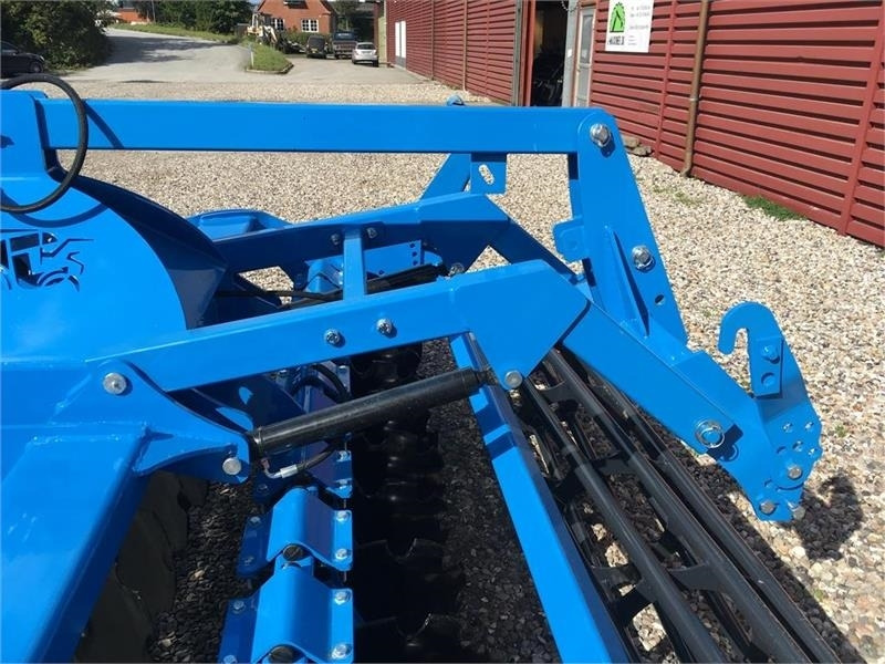 Inter-Tech J-Maskiner 300 Disc - Δισκοσβάρνα: φωτογραφία 5 Inter-Tech J-Maskiner 300 Disc - Δισκοσβάρνα: φωτογραφία 5