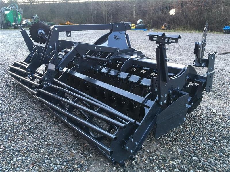 J-Maskiner IT-4000 med hydraulisk lift  - Δισκοσβάρνα: φωτογραφία 4 J-Maskiner IT-4000 med hydraulisk lift  - Δισκοσβάρνα: φωτογραφία 4