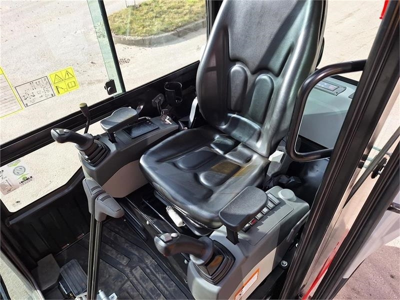 Μίνι εκσκαφέας Mole M20: φωτογραφία 11 Μίνι εκσκαφέας Mole M20: φωτογραφία 11